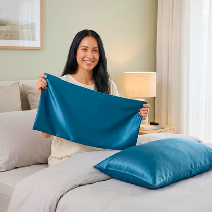 GlowRest™ Silk Pillowcase